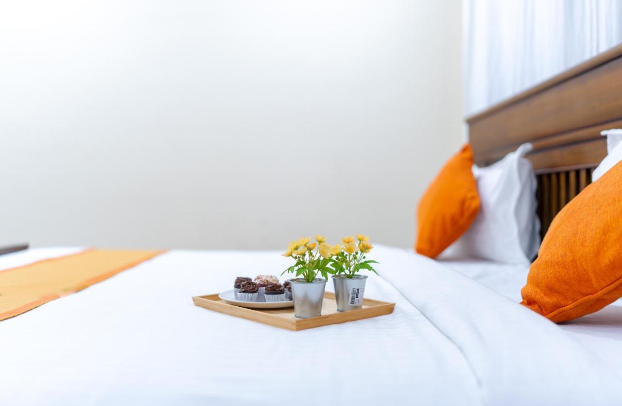 Voila At Nest Hotel ไฮเดอราบัด ภายนอก รูปภาพ